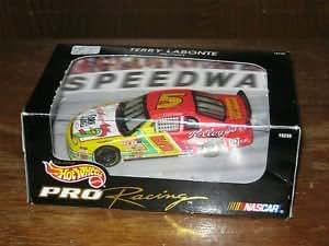 Amazon Com Hot Wheels Pro Racing Nascar S Terry Labonte