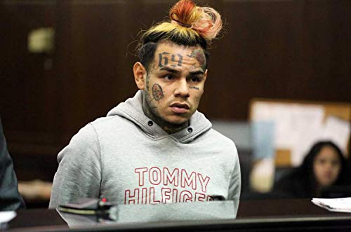 Get Motivation 6ix9ine, Tekashi69, Daniel Hernandez, an American Rapper and Internet Personality 12 x 18 inch Poster