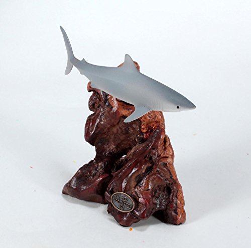 MAKO SHARK Sculpture by JOHN PERRY 7in tall Statue on Burlwood Airbrushed - Thumbnail 2