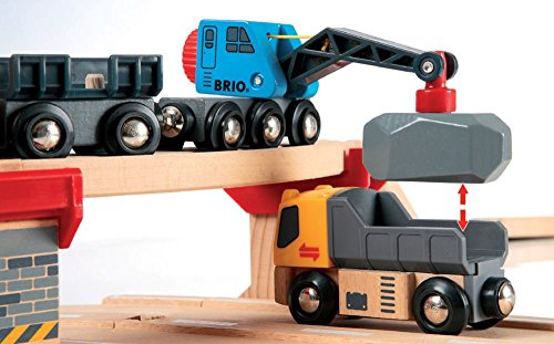 BRIO Rail and Road Loading Set