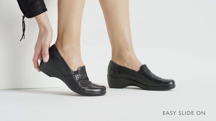 clarks marigold loafer