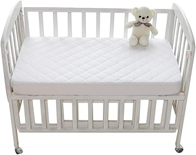 Guiran Protecteur De Matelas Impermeable Pour Lit De Bebe Et Enfant En Bas Age Respirant Hypoallergenique Anti Moisissure Amazon Fr Vetements Et Accessoires