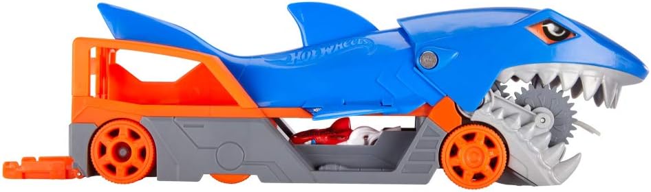 Matchbox Toy Car Playset, Takeoff Adventure Airport Set including Die-Cast Audi in 1:64 Scale, Plastic Plane - Image 4