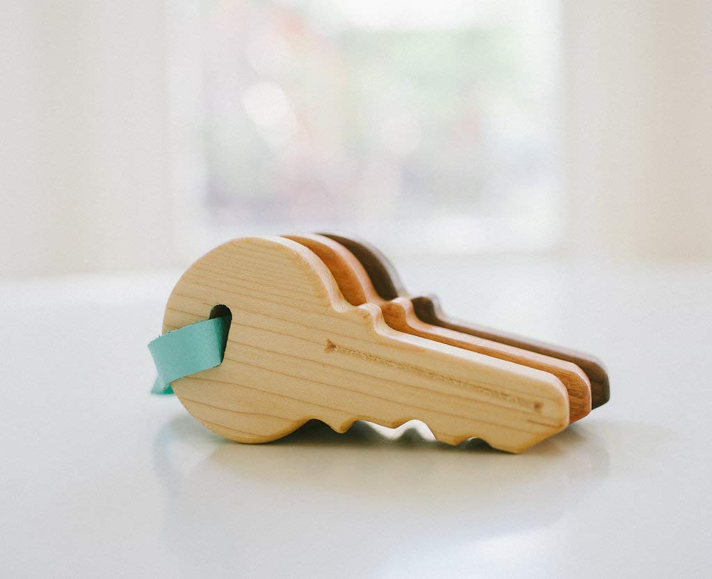 toy keys that look real