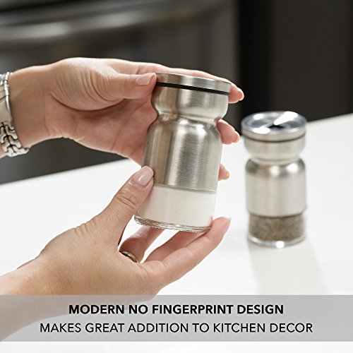 Salt & Pepper Shaker Sets And Shakers With Adjustable Pour Holes Red