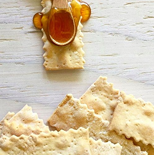 Rustic Bakery Gourmet Handmade Flatbread Olive Oil & Sel Gris 6 oz. (2 pack) - Thumbnail 3