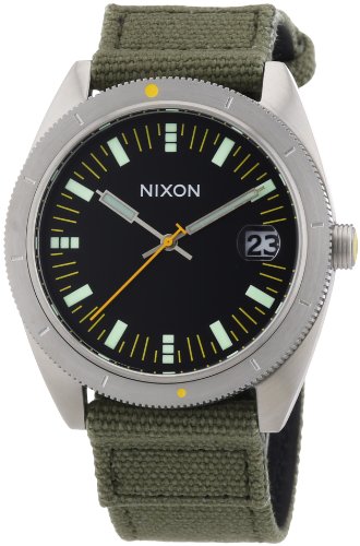 Nixon The Rover II Watch in Surplus & Black