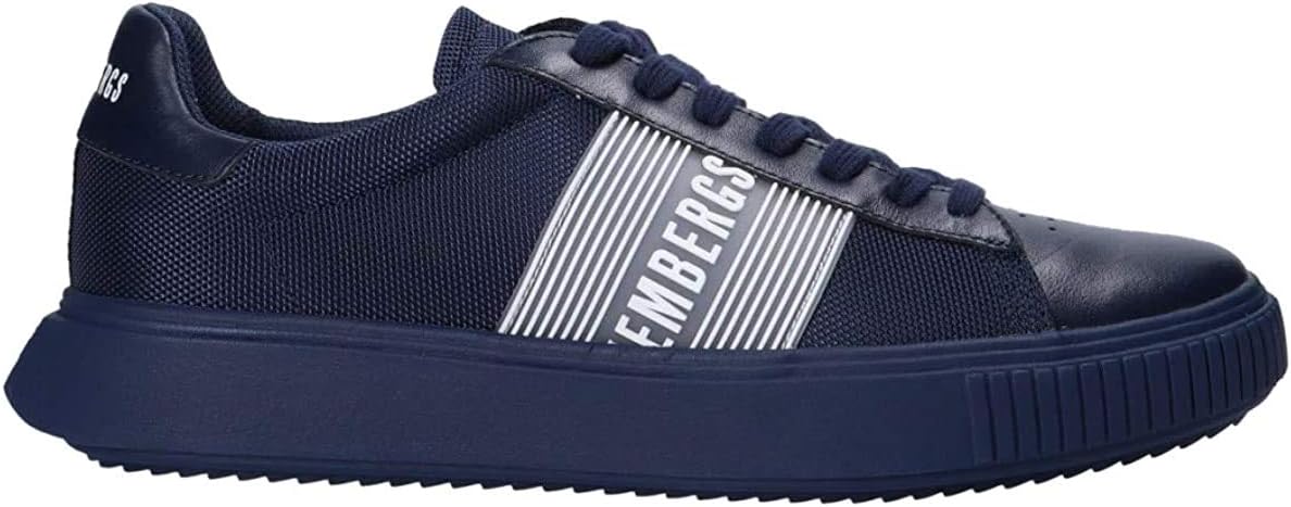 B4BKM0027 Trainers Men Black