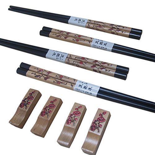 YIHAO Japanese Chopsticks Set with Rest 4 Pairs Wooden Chopstick