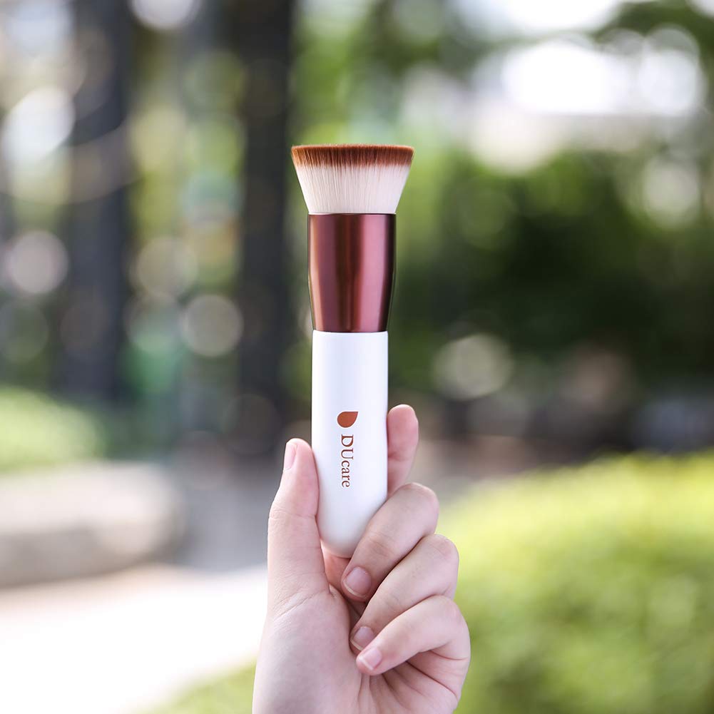 DUcare Flat Top Kabuki Foundation Brush, Synthetic Professional Liquid Blending Mineral Powder Makeup Tools, Rose Golden/White: Beauty