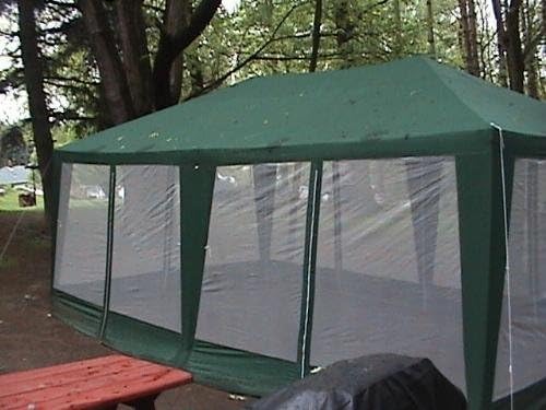Amazon.com : Formosa Covers Deluxe Party Tent- 20'x12' Hunter Green :  Sports Fan Canopies : Clothing