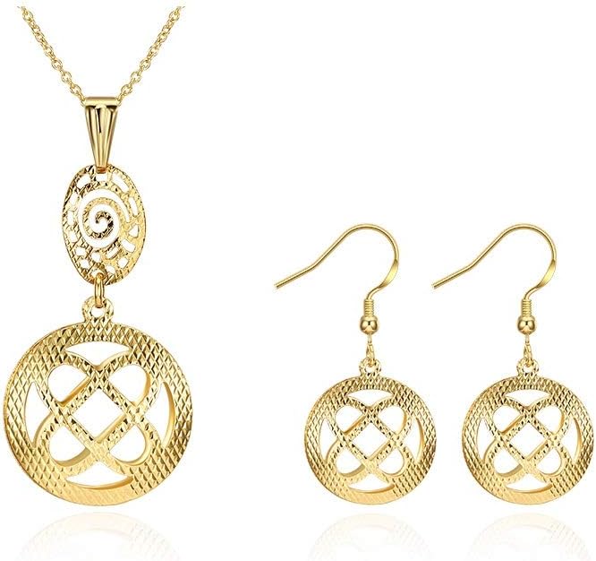 Women's Classic Copper round Necklace Earrings Set K Gold Zircon Two Piece Set round Cutout Pendant Necklace Women's Set