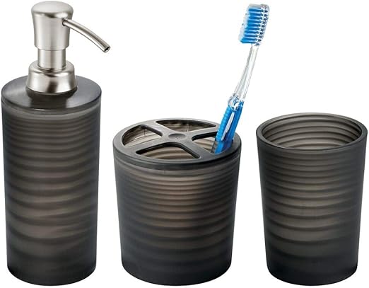 Mdesign Edles 3er Set Badaccessoires Bad Accessoires Set Bestehend Aus Seifenspender Zahnburstenhalter Und Zahnputzbecher Dreiteiliges Badezimmer Set Aus Kunststoff Mattschwarz Amazon De Kuche Haushalt