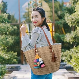 COOFIT Straw Bags Beach Bags Pompom Shoulder Bags Straw Purse Summer Woven Bags Tassel Bags 51%2BrouJpjZL
