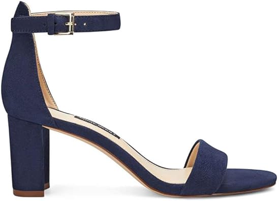 nine west navy heels