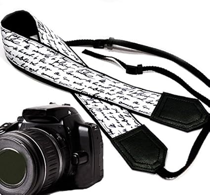 Amazon 手書きテキストカメラストラップ ブラックandホワイトdslr Slrカメラストラップ 耐久性 ライト重量とwellパッド入り カメラstrap コード カメラ 双眼鏡用ストラップ ホルダー 通販