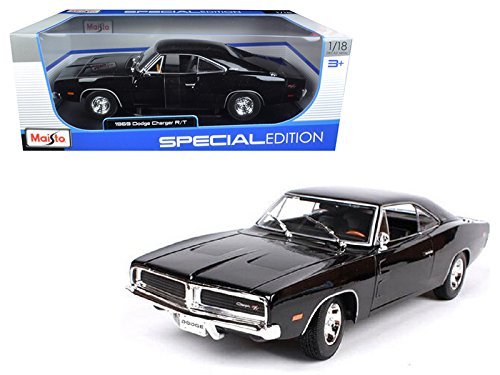 Maisto 1969 Dodge Charger R/T Black 1:18 Diecast Model Car