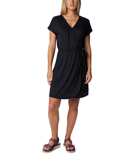knee length dresses for ladies Columbia Women's Chill River™ Printed Dress main image 1