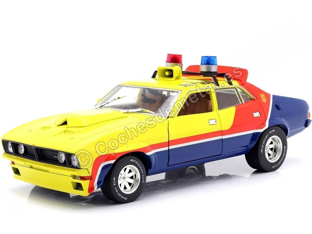 Greenlight 13574 Collectible Miniature car, Yellow/Red/Blue