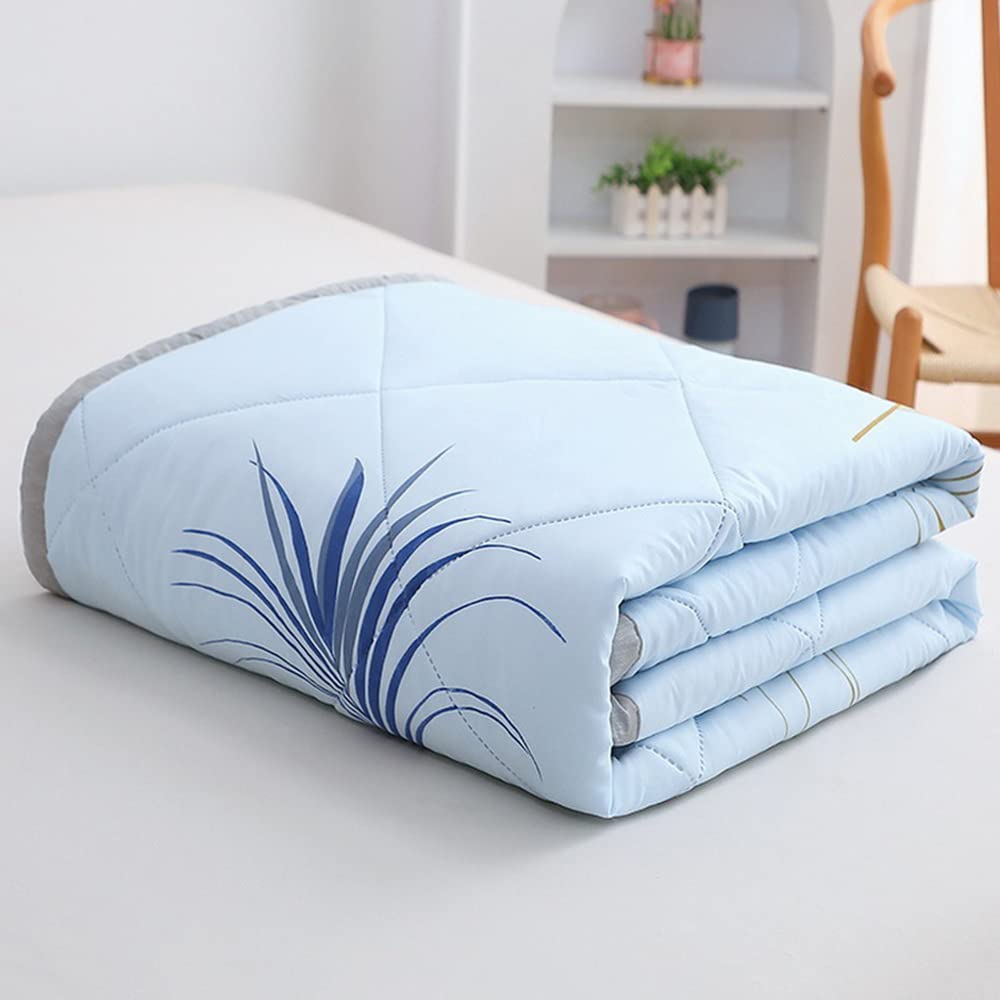 TEPPOIC Duvet, Summer Light Summer Blanket, Fine Microfibre, Washable Soft Comfort Duvet, Breathable & Heat Balancing (B, 150 * 200cm)