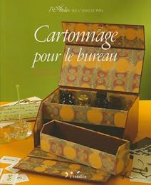 Cartonnage pour le bureau