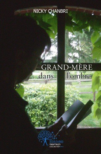 Grand-mère dans l'ombre