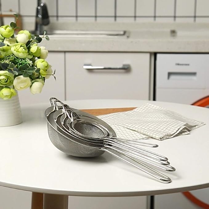 OKHOUSE 5 Pcs Coladores de Cocina de Malla Fina Acero Inoxidable, Colador de Pasta, Separador de Salsa, con Mango Largo,para Cocina Escurridor de Verduras, Harina para Hornear, Freír Drain y Rinse ﻿
