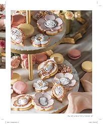 The Art of Beautiful Tables: A treasury of