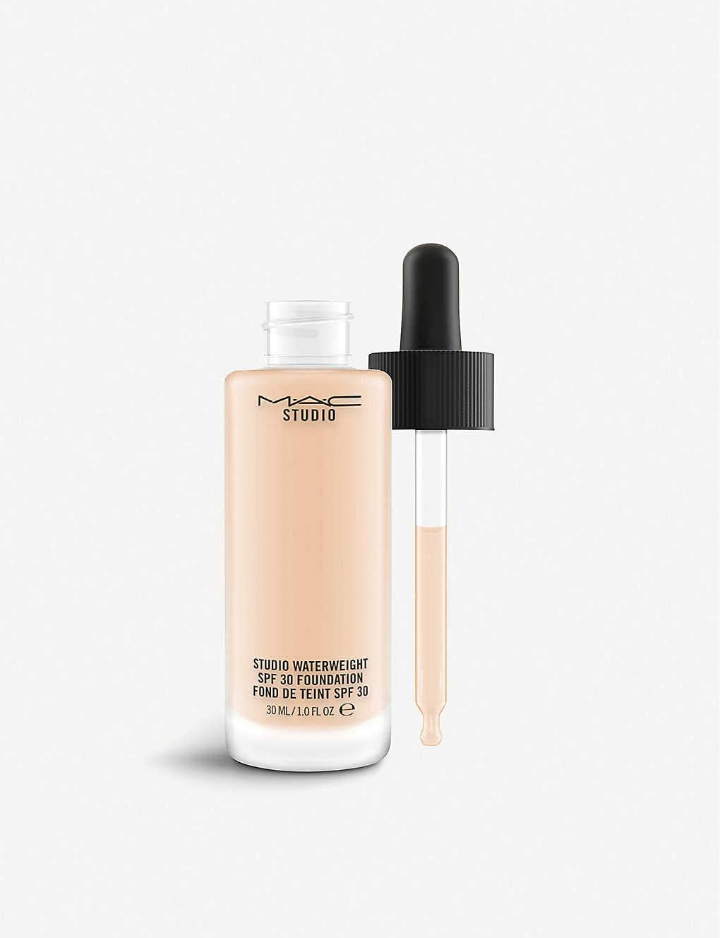 MAC Studio Waterweight Foundation SPF30 30ml NW15, Medium Hot, 30 ml (Pack of 1) - Image 3