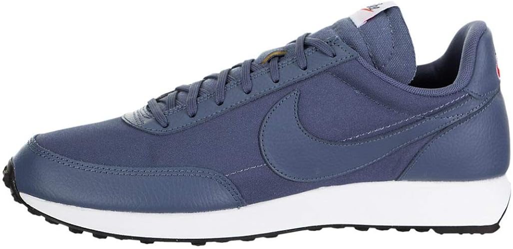 nike tailwind running