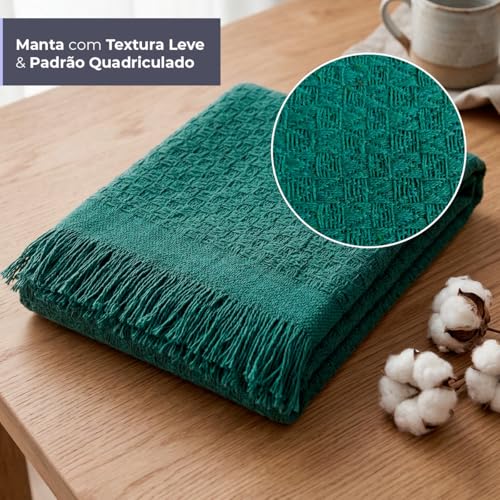 Decolab Manta Básica de Algodão Decorativa Moderna com Franja Estilo Boho para Poltrona, Sofá e Cama 150 x 120 cm em Acabamento Artesanal (Verde Brasil Copa Do Mundo)