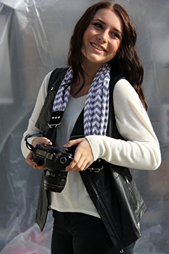 Capturing Couture SCARF-CVGG Chevron Scarf Collection Camera Strap, Grey