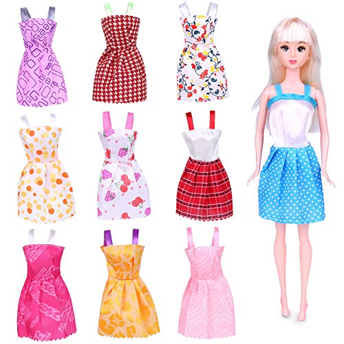 HolidayWow 88Pcs accessori per Barbie Doll vestiti abito partito abiti-10 pezzi abiti da festa e 78 PC biciclette scarpe famiglia per il regalo di compleanno ragazza