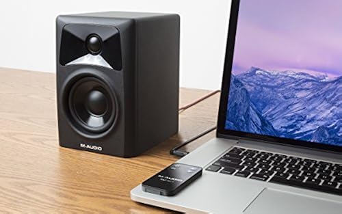 M-Audio AV32 Compact Active Desktop Reference Monitor Speakers