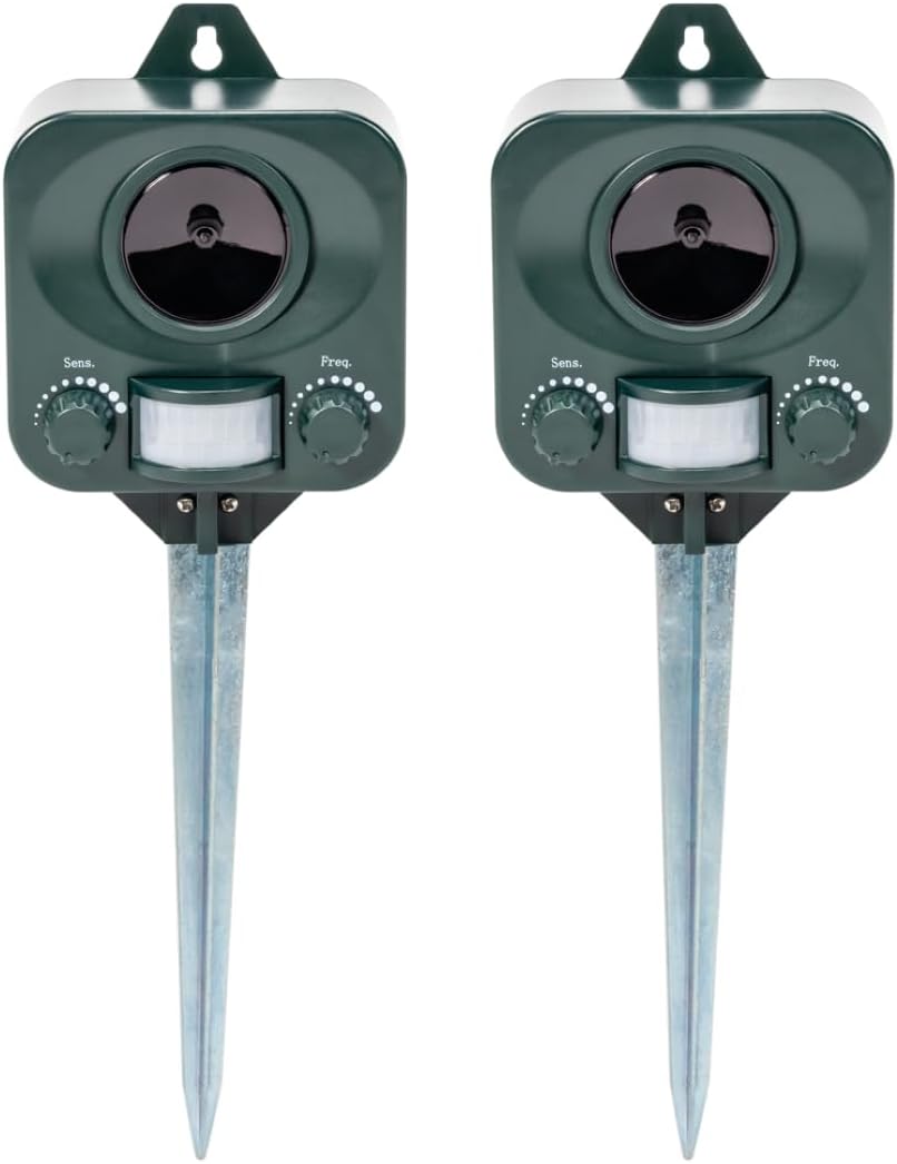 Pestbye Battery Operated Motion Activated Cat Repellent Set of 2