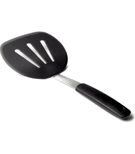 Cuillère à Pâtes Percée OXO Good Grips - Égouttage Facile Sans Passoire - Manche Ergonomique - Lave-vaisselle
