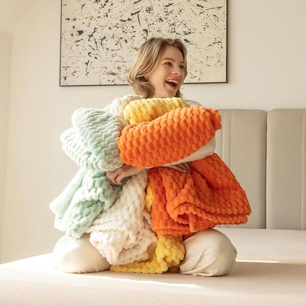 KORBLISS SUPER SOFT FLEECE TWIN BLANKET 50X70 INCHES FOR COUCH, PREMIUM SILKY WITH 3D IMITATION TURTLE SHELL JACQUARD DECORATIVE BLANKETS, LIGHTWEIGHT AND COZY FOR SOFA.YELLOW