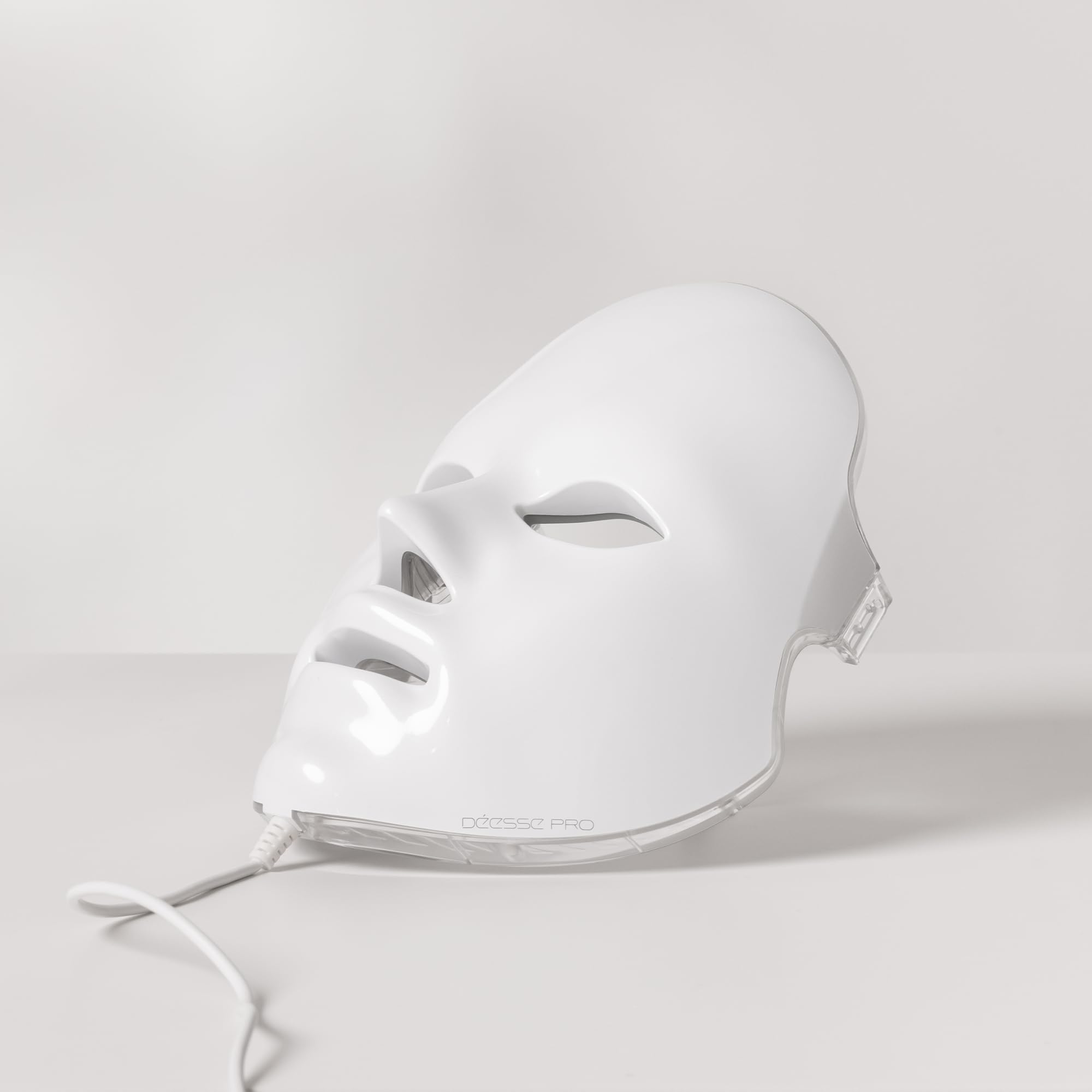 Déesse PRO LED Light Therapy Face Mask, White, 1700 gram. 4 Wavelengths for Anti-Ageing, Brightening, Purifying and Healing benefits. As used in skin clinics.