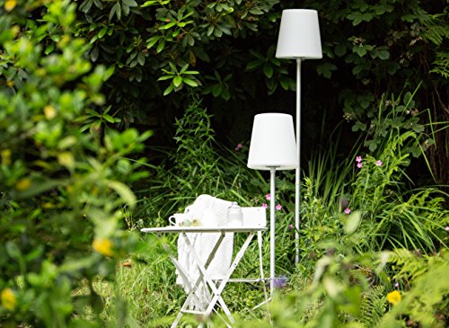 8 seasons design - LED Gartenleuchte No. 1 "M" on Stick 130 cm (Ø 39, Gartenbeleuchtung, IP44, frost- & witterungsbeständig, dekorative Außenleuchte auf Stab) weiß – Bild 3