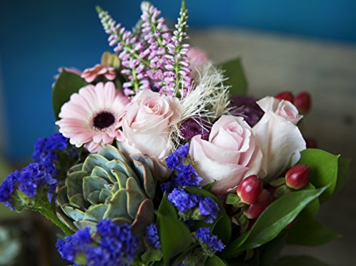 Blooms2Door Valentine's Day Favorite: Sweet Tootsie Mixed Bouquet with Vase - Thumbnail 2