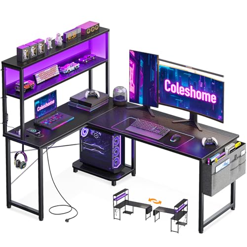 Coleshome Gaming Tisch L Form mit LED & Steckdosen, 135 × 100 cm Reversibel Gaming Schreibtisch mit Ablageregalen, Eckschreibtisch mit Aufbewahrungsta
