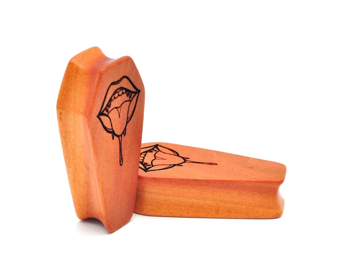 Mystic Metals Body Jewelry Par de tapones en forma de ataúd de beso de vampiro de madera de Saba (CP-111) (2 (50 mm))