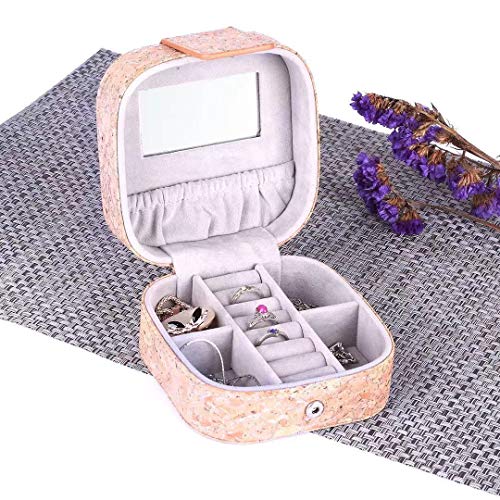 MANISHO Jewelry Box Vegan Cork Small Travel Organizer Eco-Friendly Display Storage Case for Rings Earrings Necklace