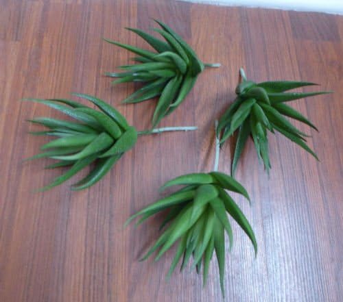 Decoratives Small Artificial Plants Green Mini Aloe Miniature Succulents Fake Plastic Landscape Table Desk Kitchen Garden Home Decor Lifelike Plant