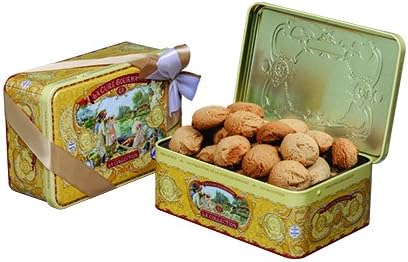 Tin of filled cookies (apple and cinnamon)