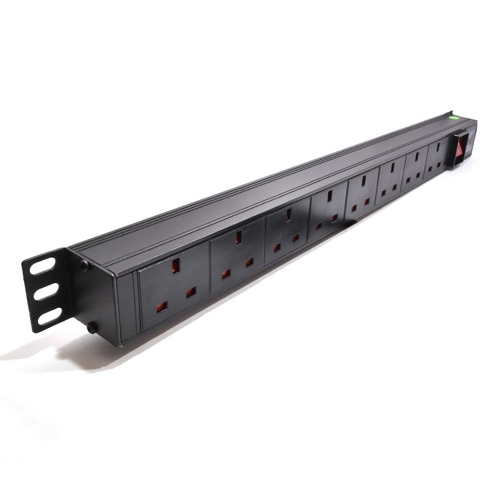 Dynamode 8 Way vertical 13A Switched Power Distribution Unit (PDU) For Server Cabinets And Data Centers 1.8M Cable