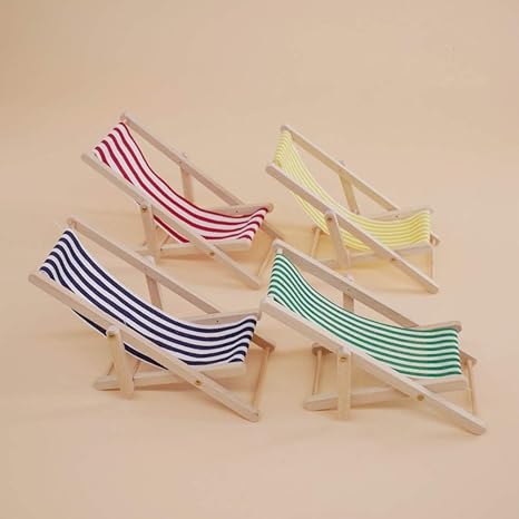 FidgetGear 1:12 Mini Foldable Stripe Printing Beach Recliner Play House Toy Random Color