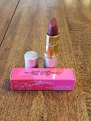 signature lipstick