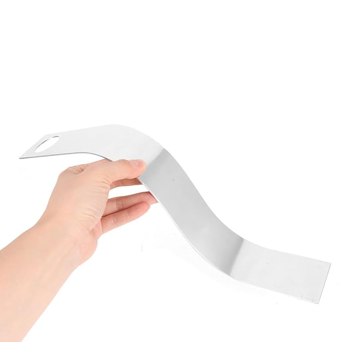 Amazon.com: eDealMax metal Domésticos de Cocina serpiente en forma de botella de vino del sostenedor del estante Permanente tono de plata: Kitchen & Dining