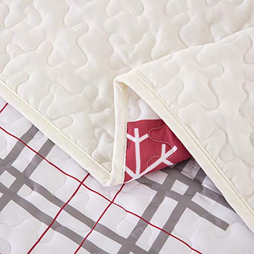 Christmas Quilt Set Rustic Christmas Santa Tree Snowman Pattern Printed Bedding Solid Quilted Bedspread Coverlet with 2 Pillow Shams for All Seasons, Soft Microfiber Quilt 90*90 inches (Queen, 3Pcs)